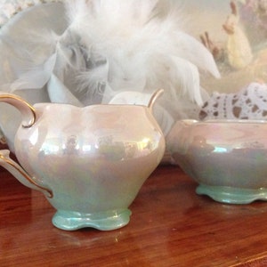 Royal Winton Grimwades Creamer and Sugar Set Pearlescent Green and Pink Lustre