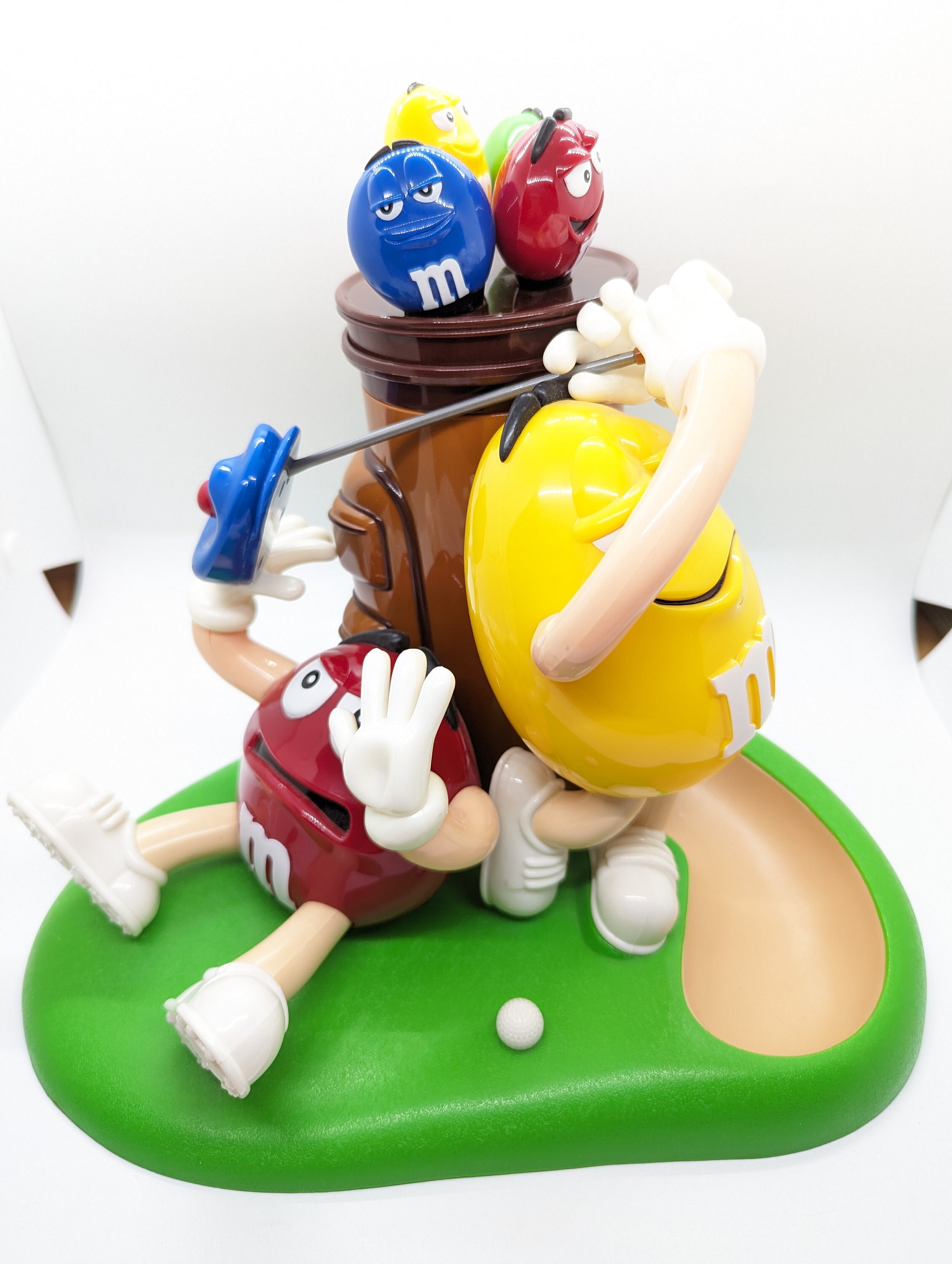 M&M's Muligan-Ville キャンディディスペンサー m&m's (エムアンドエムズ) キャラクターグッズ キャンディ