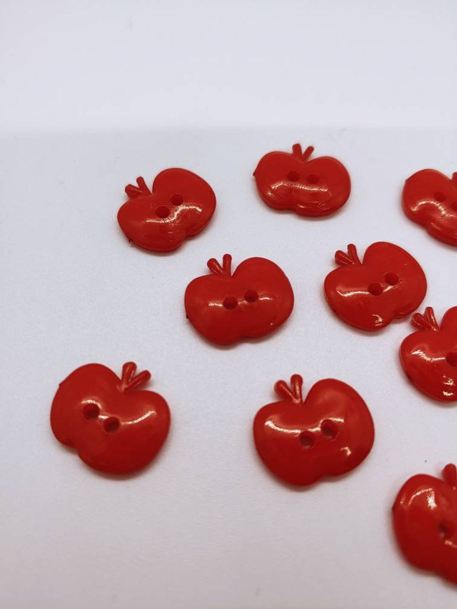 Lot of 20 Red Apple Buttons 2 Hole Plastic Buttons Etsy UK