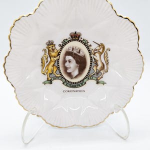 Vintage Queen Elizabeth II Coronation Dish 1953, Fine Bone China, Shelley, England - as stated