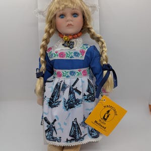 Waterland Dolls Holland porseleinen verzamelpop - Hollands meisje in klompen