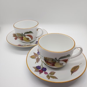 Set of 2 Vintage Royal Worcester Cups and Saucers with Fruit. Royal Worcester Evesham Cups and Saucers - Made in England