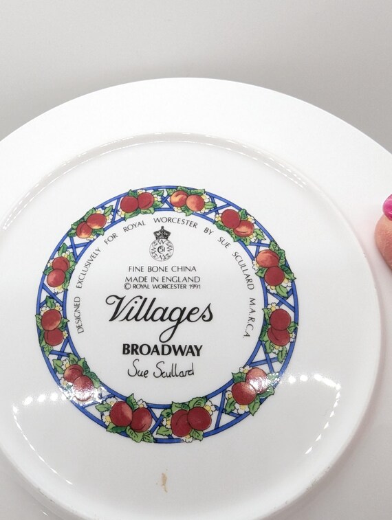 Royal Worcester Limited Edition Collector Plate, Villages Series