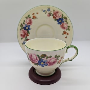 Vintage Paragon Pale Yellow Teacup and Saucer with Posies and Tulips. Made in England #afternoontea