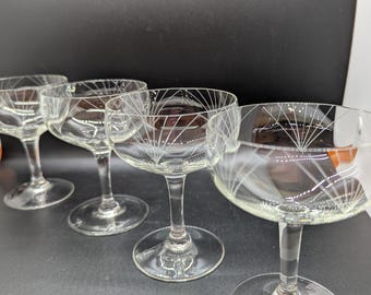 Vintage MCM Geätzte Kristall Coupé Champagner Gläser - Ausgezeichneter Zustand - 4er Set