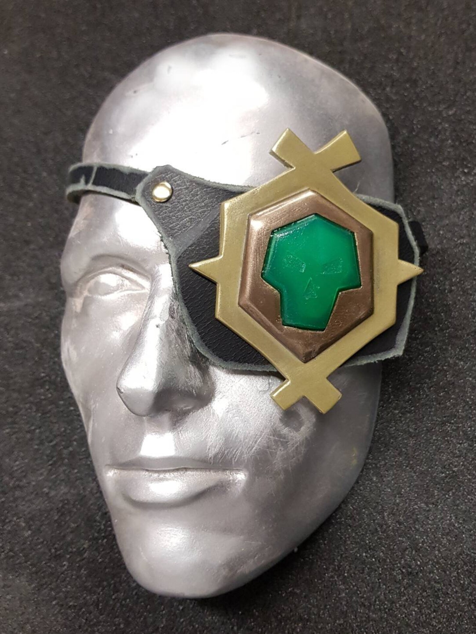 Sea of Thieves Pirate Legend Eye patch. Etsy