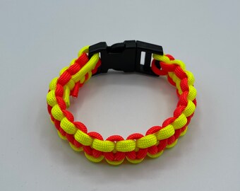 Blazer Paracord Bracelet