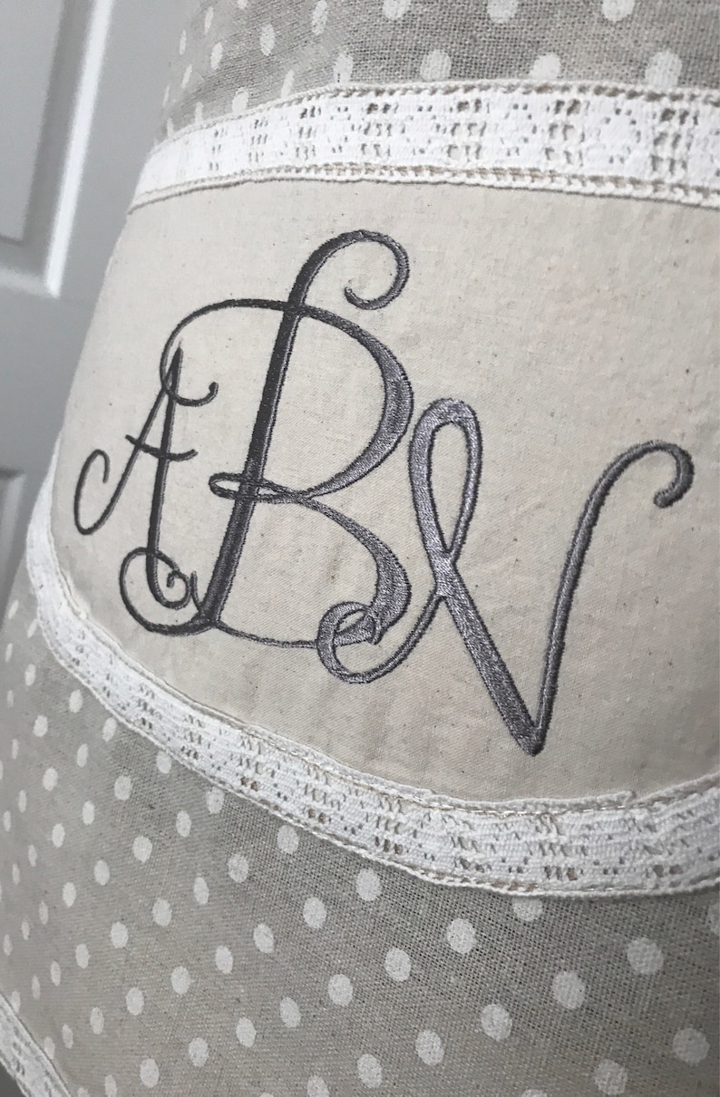 Country apron Personalized Apron Vintage Cottage Apron Shabby Style Rustic Chic Apron Lace Customized Retro Apron Chic Shabby Apron