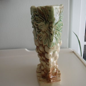 Vintage McCoy Pottery Vase_Grapes and Leaves Pattern image 9