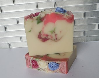 Rose Garden - Handmade Soap, Rose soap, All Natural Soap, Cold Process Soap, Artisan Soap.