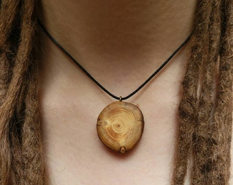 Natural chain pendant made of softwood - vegan & ecological *unique* with cotton cord