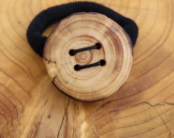 Large, grey wooden hair tie, fir wood button, vegan & ecologically handcrafted *unique item*