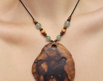 Natural handmade pendant made from Dornfelder grapevine with aventurine