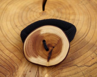 Large wooden hair tie, large yew wood button, vegan & ecologically handcrafted *unique item*