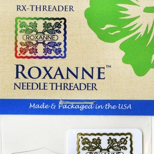 Roxanne Gold Embossed Very Fine Needle Threader