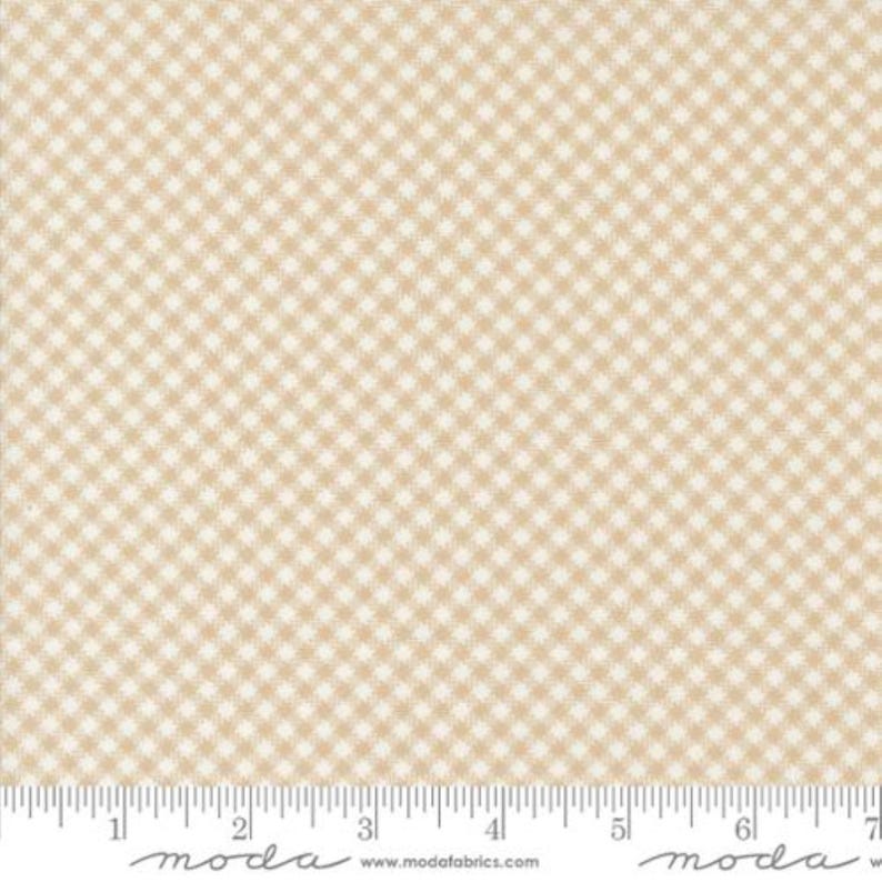 Jelly and Jam Beige Bias Gingham 20495-19 by Fig Tree for Moda Fabrics ...