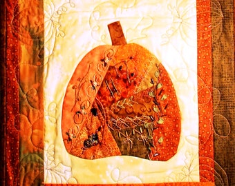 Crazy Quilted Kürbis Tischläufer Muster