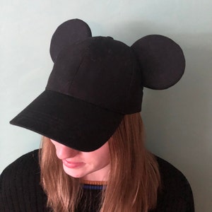 Gorra de béisbol con orejas de Mickey