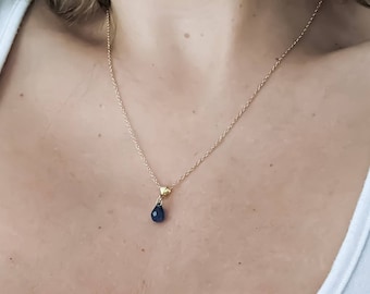 Blue Sapphire Delicate Necklace, Blue Sapphire Teardrop Chain, Boho Chic Necklace, Dainty Vermeil Gold Chain, Bridesmaid Gift, Christmas