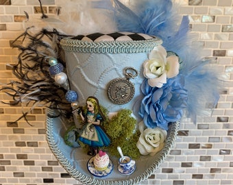 MADE to ORDER ONLY!  Blue Alice In Wonderland Mini Top Hat or Mad Hatter Fascinator