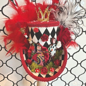 Queen of Hearts Mini Top Hat, Alice In Wonderland Fascinator, Red