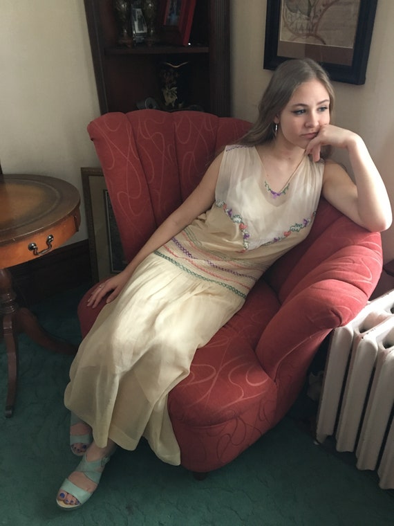 Exquisite 1920s Embroidered Embellished Hungarian