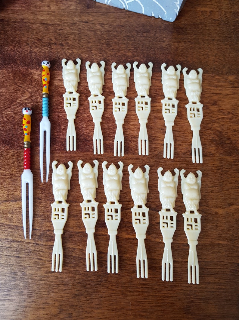 Chinese Hong Kong Vintage Cocktail Forks 1970s Buddha Cocktail Forks Vintage Hors D/'Oeuvre Forks