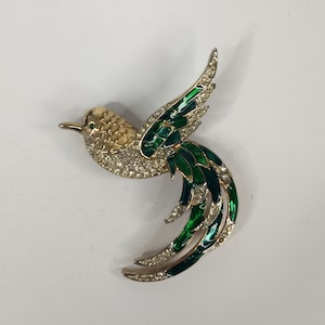 Bird Parrot Pin Brooch Green White Costume Jewelry Vintage Gold Tone Rhinestone