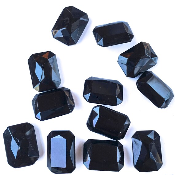 Jet Black Heart Shape Beads 10 mm Vintage