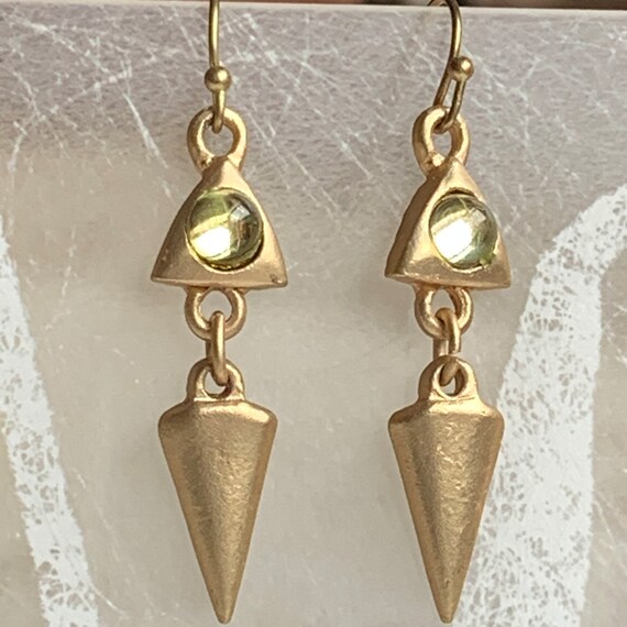 Matte Gold Vintage Dangle Earrings with Pale Gree… - image 9