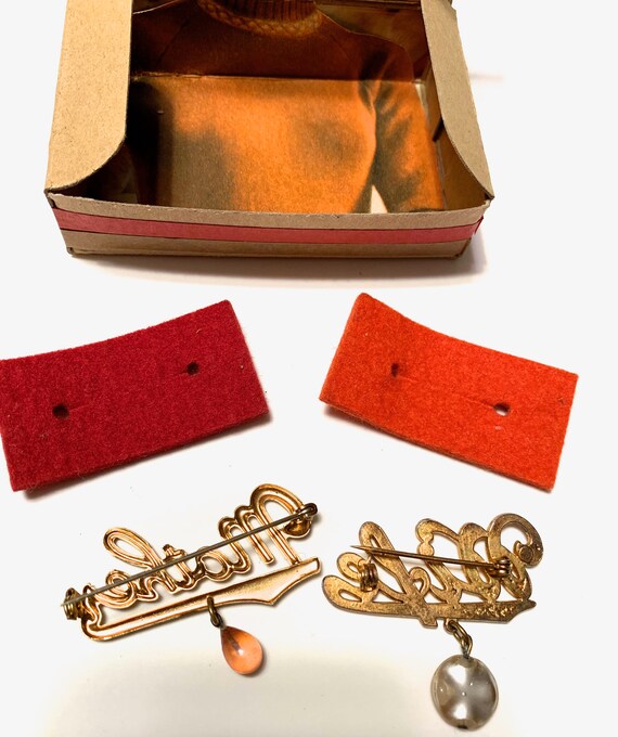 Vintage Lapel Script Word Pin in Handmade Collage… - image 3