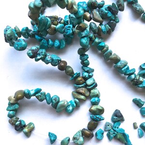 Natural TURQUOISE Chip Beads 18&quot; strand/ 3-8mm Natural Stone Chip Beads/Turquoise Beads/ Metaphysical Chakra Gemstone Beads for Jewelry