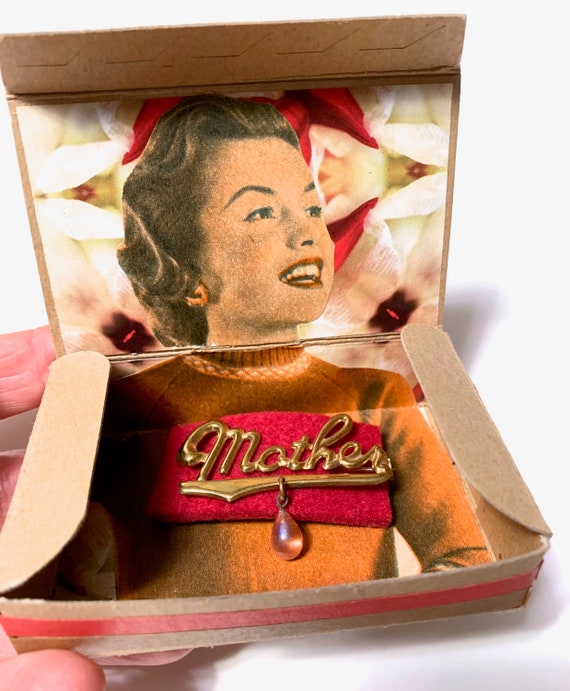 Vintage Lapel Script Word Pin in Handmade Collage… - image 4