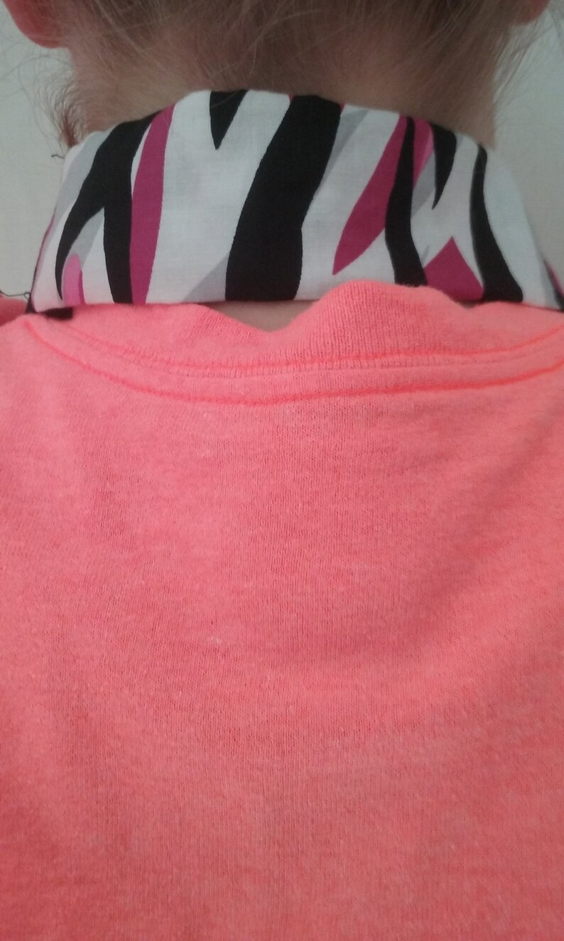 Pink Zebra Print Neck Cooler