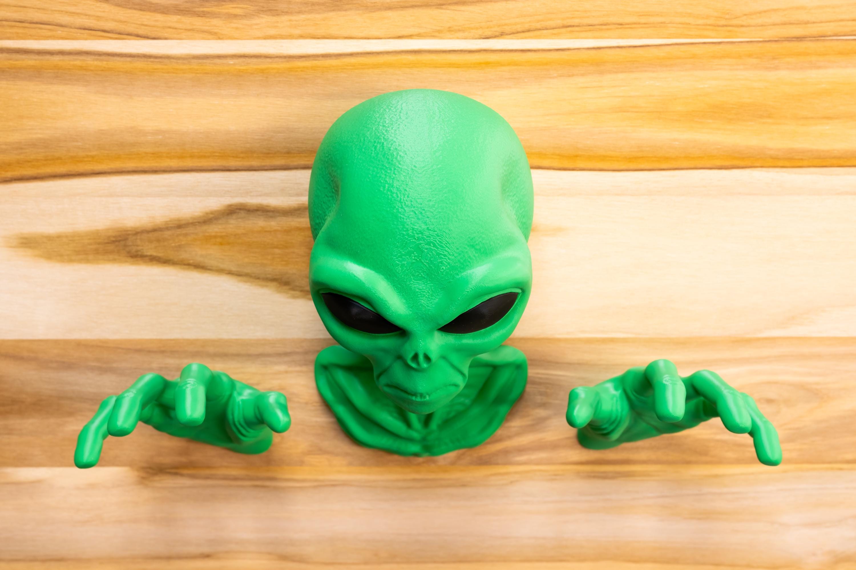 Alien Wall Mount Headphone & Controller Holder – Gaming Setup Organizer ...