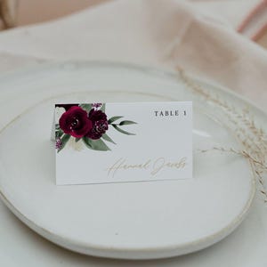 Bourgondische bruiloft plaatskaartsjabloon, wijn bloemen plaatskaartsjabloon, Merlot plaatskaart, Marsala plaatskaart, boho plaatskaarten - ROSA