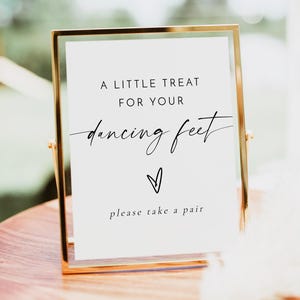Minimalist Wedding Flip Flop Sign Printable, A Little Treat For Your Dancing Feet Sign, Bohemian Wedding Dancing Shoe Sign - BLAIR