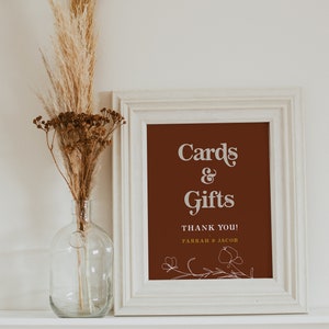 Letrero de tarjetas y regalos de FARRAH para imprimir, letrero de tarjetas y regalos de boda, letrero de Gifts Here, bricolaje de niño de la Tierra bohemio ecléctico y maravilloso con temática de los años 70