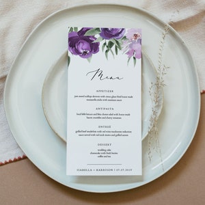 Plantilla de menú de boda con flores moradas de LILAH, tarjetas de menú de boda moradas, menú de despedida de soltera, descarga instantánea del menú de boda, menú Templett
