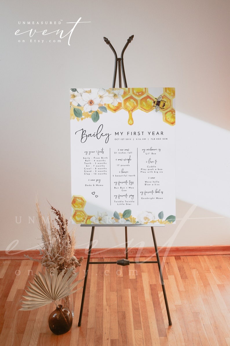 ROMY Bee Baby Meilensteintafel Vorlage, druckbare erste Geburtstag Meilensteintafel, Floral Honey Bee erster Geburtstag, mein erstes Jahr Zeichen DIY Bild 1