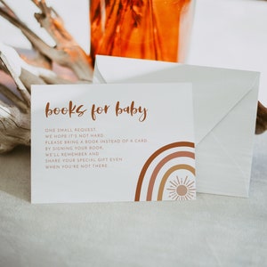 Modelo de cartão de livros para bebês da TINLEY, cartão Boho Rainbow Baby Shower Bring a Book, inserção instantânea de estante para bebês Terracotta Sun Rainbow