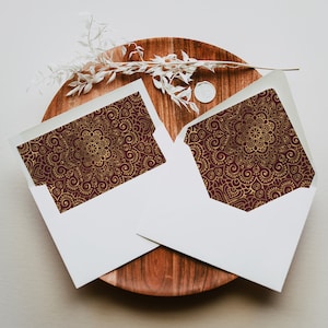 Protège-enveloppes Mandala imprimable KRISHNA, protège-enveloppe de mariage bordeaux, protège-enveloppe de mariage indien, protège-enveloppe hiver bricolage instantané
