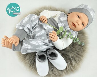 Baby-Set Gr. 50-62 Pumphose, Mütze und Halstuch Feden grau/weiß