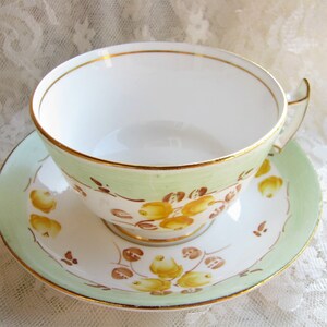 Tasse à thé Vintage Phoenix ensemble vert jaune coupe Vintage tasse soucoupe Vintage porcelaine Phoenix Vintage Collection coupe