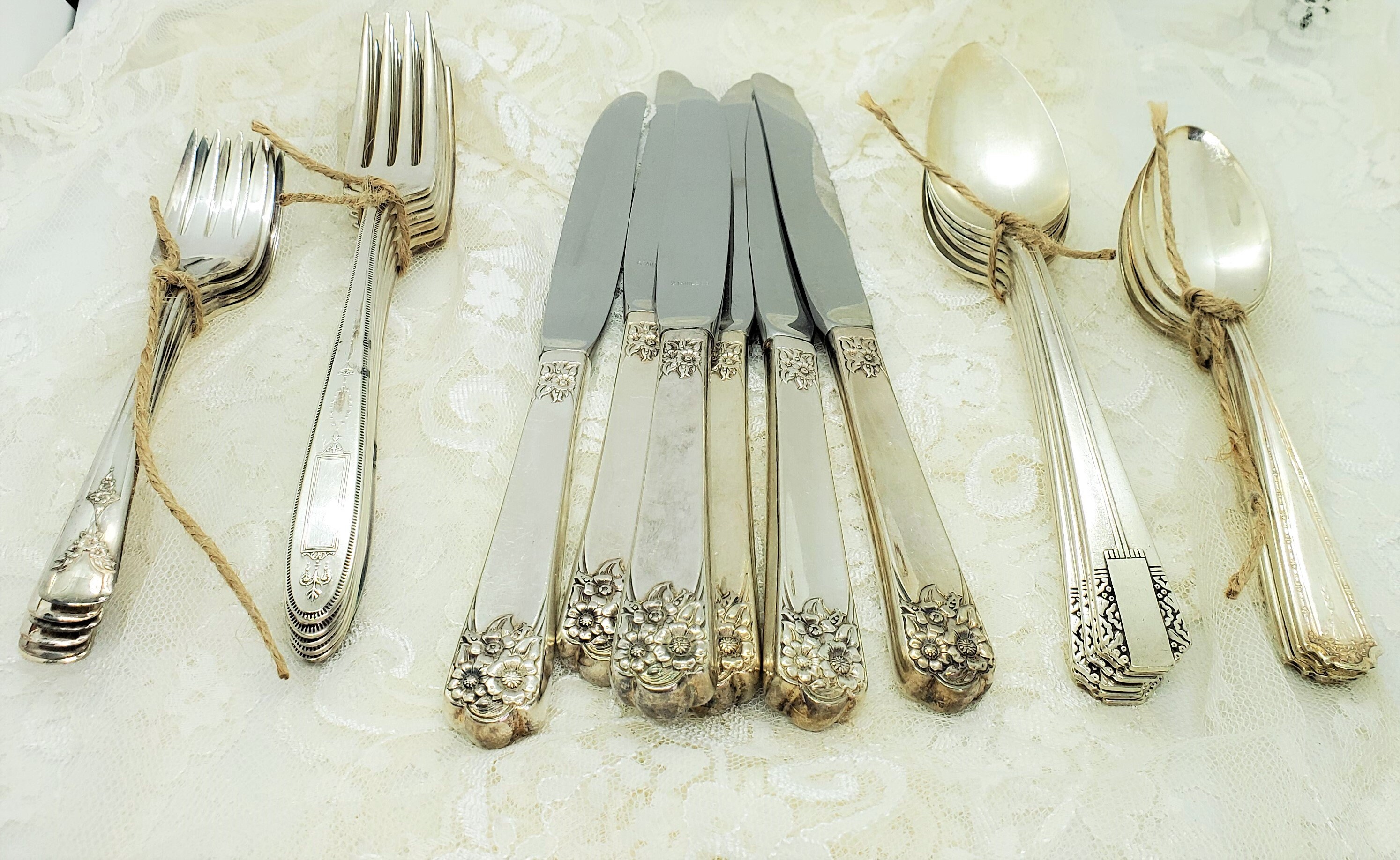 Vintage Flatware Silverware Set Christmas Cutlery Farmhouse - Etsy