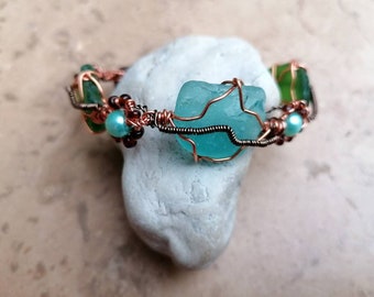 Unique sea glass Bracelet/ statement wire wrapped cuff bracelet/sea glass bracelet/ sea glass cuff bracelet/ statement bracelet/unique cuff