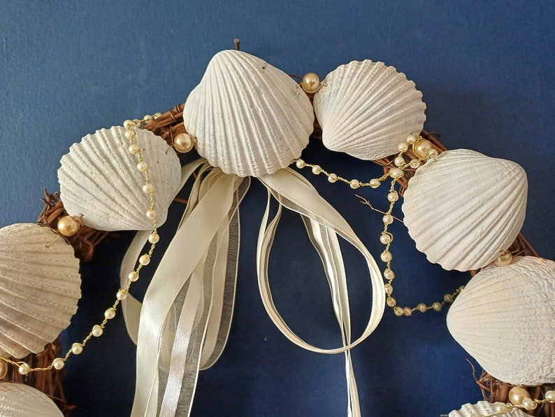 Seashell wreath/seashell art/table centrepiece/wedding centrepiece/hanging wreath/clam shells/sea shell decor image 4