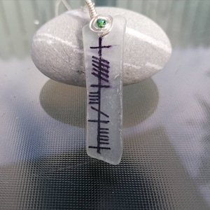 Collar Ogham/ogham/alma gemela/anam cara/almas gemelas/vidrio de mar genuino/colgante ogham/joyería ogham/talismán de amor/regalo irlandés único