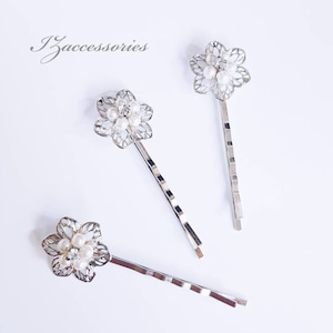 Flower hair pin Pearl Crystal bridal hair pin Wedding hair clips Silver hair pins Rhinestone Bridal hair piece Bridesmaid Flower girl Gift