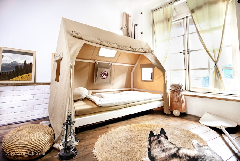 Montessori Floor Bed Alder Wood Bed Frame Cozy Bedroom Furniture Gift for Children's Room Decor Canopy Bed image 9
